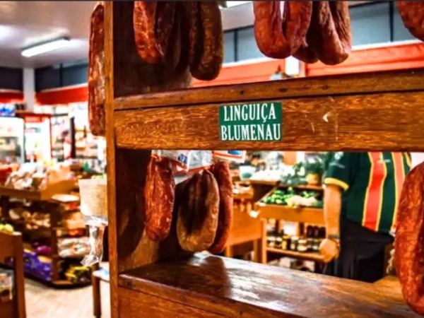 Reconhecimento público ocorreu nesta semana, durante a realização da Oktoberfest, em Blumenau.