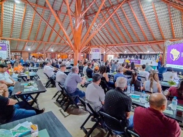  36º Encontro Nacional dos Produtores de Alho foi realizado pela Associação Nacional dos Produtores de Alho (Anapa), em Fraiburgo