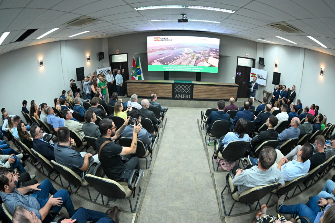 O projeto inclui a construção de um túnel imerso, BRT e corredores de mobilidade.